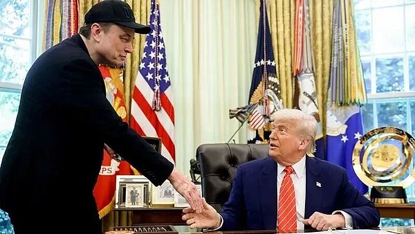 DOGE的叙事与现实断裂