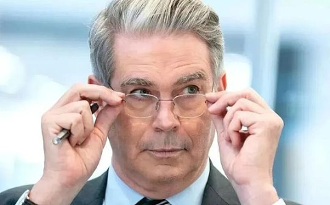 稳定币玩法变了