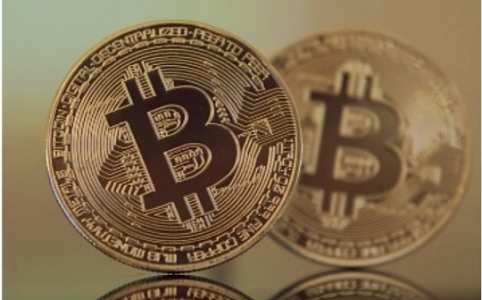 先锋集团开放加密货币投资渠道，全球风险资产迎来反弹