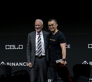 迪拜区块链周重头戏 CZ与Schiff激辩 比特币vs黄金哪家强？