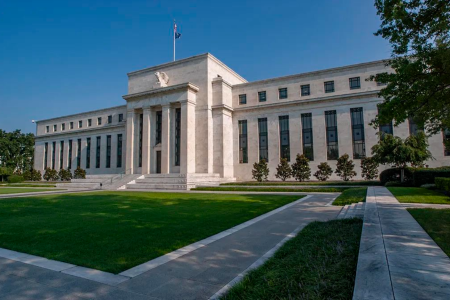 特朗普重构美联储权力：未来半年比特币走势的核心变量