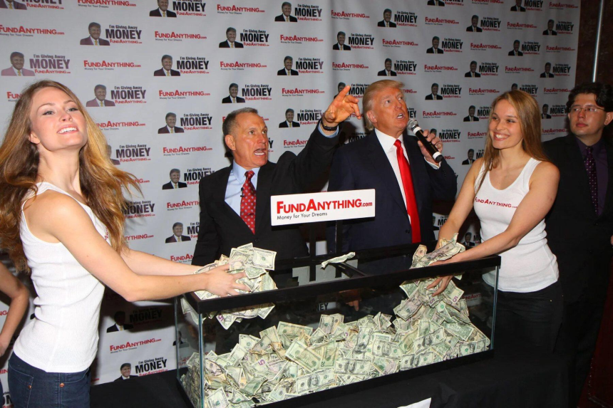 「合法」的收割?特朗普夫妇Meme币狂欢背后的利益链与丑闻