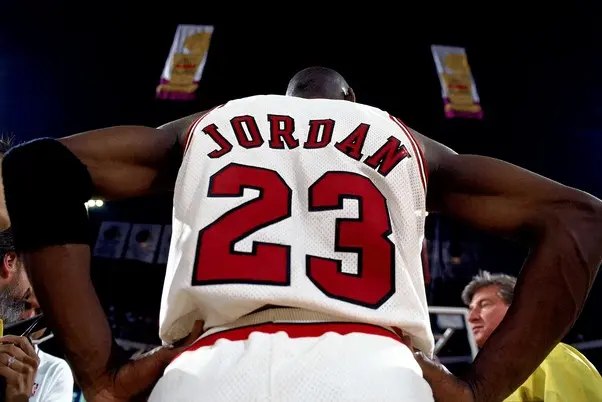 创始人修炼手册：故事是杠杆 无产品只是自嗨