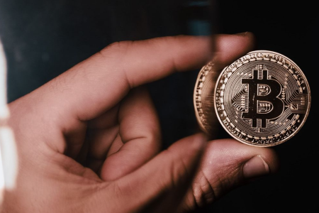 Dragonfly管理合伙人Haseeb评出加密领域三大顶级投资人