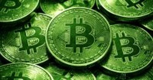 比特币在CPI数据公布后反弹至93500美元，市场信心提振