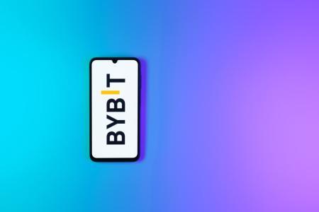 Bybit P2P四周年庆典：推出10万USDT奖励活动