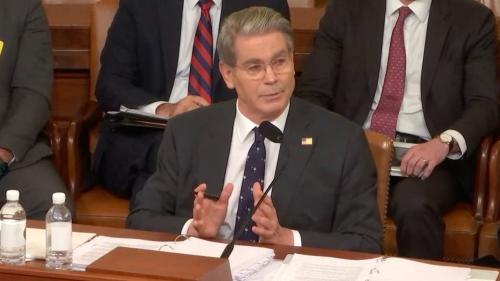 美国财政部长贝森特重申特朗普政府推动加密货币领导地位与比特币战略储备计划