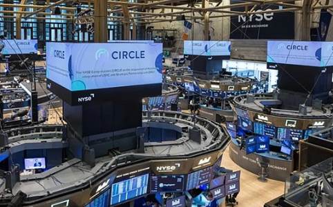 代币经济的转折点：2025年成合规与价值重构元年