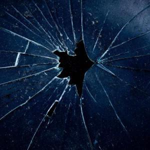 全球区块链第一股再陷退市危机：嘉楠科技的「卖铲子」模式失灵