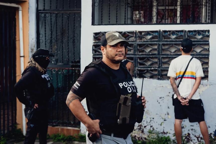 从旅游天堂到毒品通道：哥斯达黎加的困境与挑战