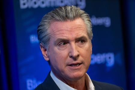 “纽森这个绰号怎么样？”：加州州长回忆与特朗普的奇特通话