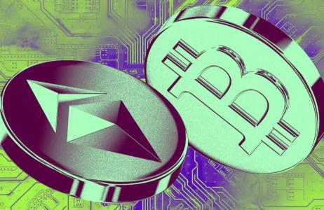 如何通过ETF溢价率提前预判资金流向：告别24小时数据延迟