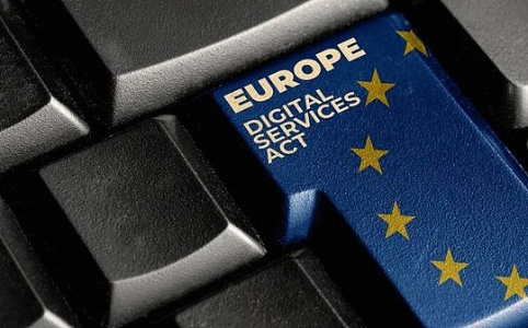 欧盟依据《数字服务法》对马斯克旗下X平台展开全面调查