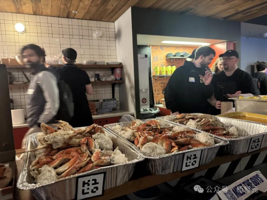 OpenClaw全球首聚引爆旧金山：千人狂欢，龙虾头机器人成焦点
