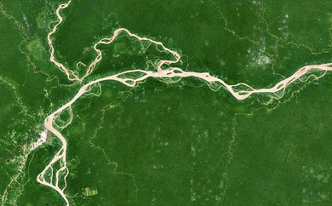 美国经济的十字路口：凯恩斯主义困境与奥地利经济学的解药