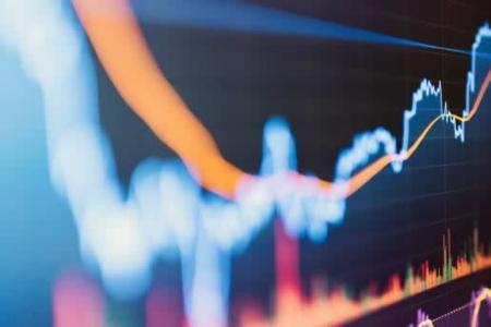 比特币突破7.4万美元：市场反弹还是趋势反转？