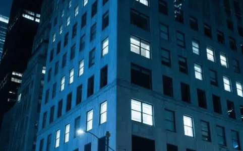 美国劳动力市场显现企稳迹象：初请失业金人数微升 市场聚焦非农数据