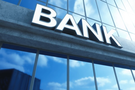 美国银行业拟起诉OCC：打响金融牌照保卫战