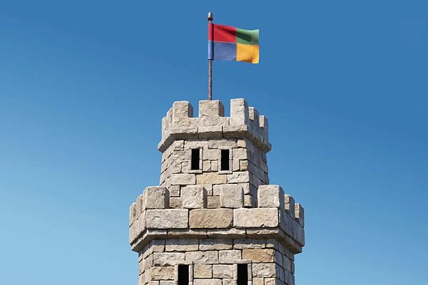 微软估值跌至十年低位——现在是买入时机