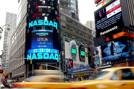 SpaceX强势谈判纳斯达克，Hyperliquid掀起去中心化新浪潮