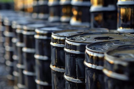 4亿桶石油储备释放，为何油价仍居高不下？