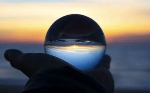 Paradigm布局预测市场：从「博彩」到「专业交易」的蜕变