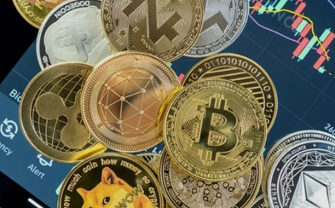 比特币跌破68k：市场或面临“金融黑洞”式抛售风险