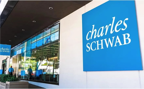 嘉信理财入局：华尔街加密货币新篇章