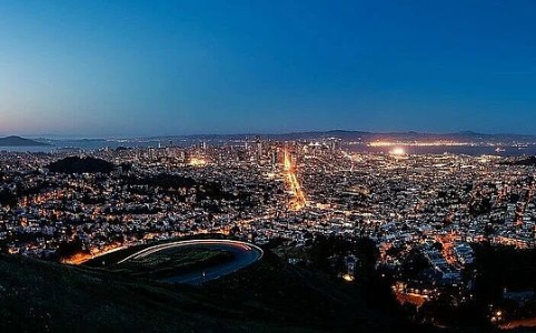 美伊谈判破裂 高油价冲击下硅谷码农也喊吃不消