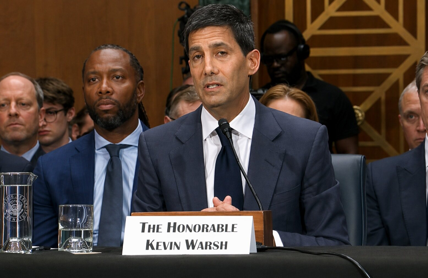 美联储听证会：沃什避谈利率政策，却为加密行业注入强心剂