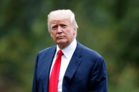 特朗普晚宴入场券：8000美元一张的“总统社交”黄牛生意